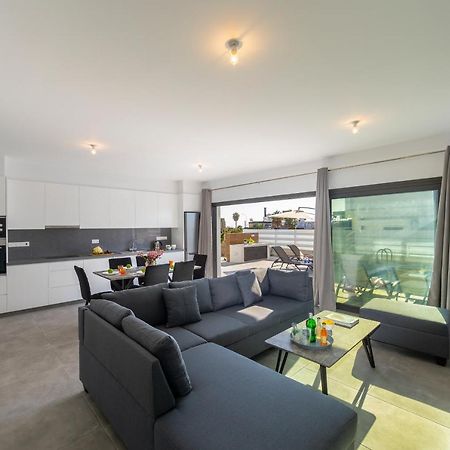 Villa Andre, Walking Distance To Coral Bay Pégeia Exteriör bild