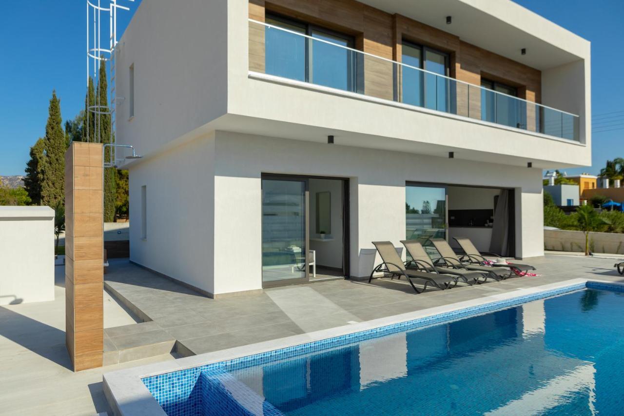 Villa Andre, Walking Distance To Coral Bay Pégeia Exteriör bild